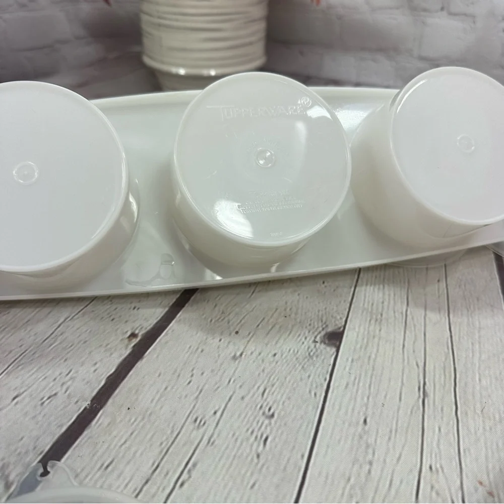 Tupperware good preowned